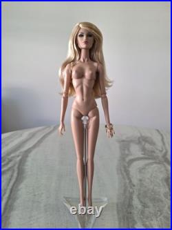 Fashion Royalty Doll Collection! Featuring Karoline Stone! The Nuface Collection Fashion Royalty Doll Collection! Featuring Karoline Stone! The Nuface Collection