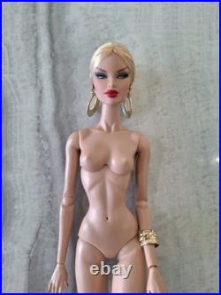 Fashion Royalty Doll Collection! Featuring The 25 Anniversary Doll! By Jason