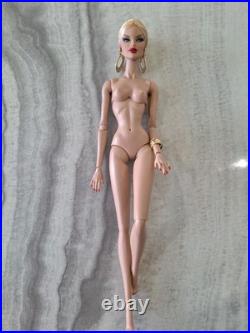 Fashion Royalty Doll Collection! Featuring The 25 Anniversary Doll! By Jason