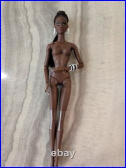 Fashion Royalty Doll Collection! Glorious Vanity Isabella Alves Nude Doll
