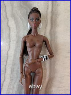 Fashion Royalty Doll Collection! Glorious Vanity Isabella Alves Nude Doll