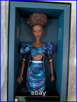 Fashion Royalty Doll Collection! Look At Her! Zuri Okoty Completely