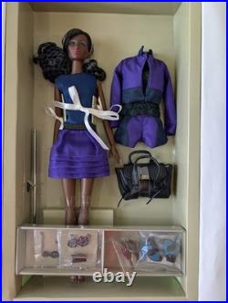 Fashion Royalty Doll Collection! Pop Of Color Annik Vandale Gift Set! Prestine