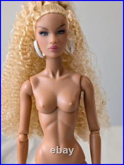 Fashion Royalty Doll Collection! Print In Pink! NuFace Moments! Prestine
