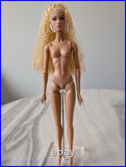 Fashion Royalty Doll Collection! Print In Pink! NuFace Moments! Prestine