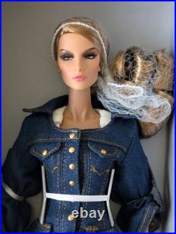 Fashion Royalty Doll Collection! Shopping Suite Elyse Jolie Dressed Doll! The