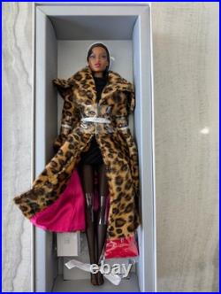 Fashion Royalty Doll Collection! Socialite Cafe Adele Mankeda Dressed Doll! 