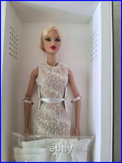 Fashion Royalty Doll Collection! The Originals! Veronique Perrin Dressed Doll Fashion Royalty Doll Collection! The Originals! Veronique Perrin Dressed Doll