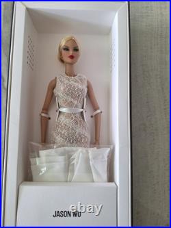 Fashion Royalty Doll Collection! The Originals! Veronique Perrin Dressed Doll Fashion Royalty Doll Collection! The Originals! Veronique Perrin Dressed Doll