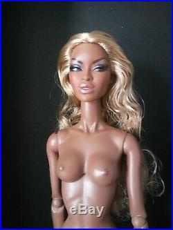 Fashion Royalty Faces Of Adele Blond Doll Integrity Toys Looks Like Beyonce