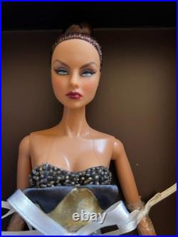 Fashion Royalty Firelfly Agnes Convention Exclusive Nrfb