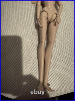 Fashion Royalty, Fr16, Integrity Doll, Platinum Society Hanne Erikson, 16 Inches Fashion Royalty, Fr16, Integrity Doll, Platinum Society Hanne Erikson, 16 Inches