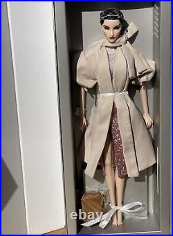 Fashion Royalty Glamour Coated Elyse Jolie Dressed Doll NRFB