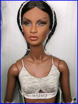 Fashion Royalty Integrity Doll NU. Face My Essence Dominique Makeda NRFB