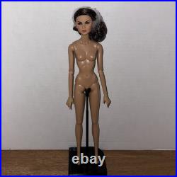 Fashion Royalty Integrity Toys NU. Face Checking In Colette Convention Doll