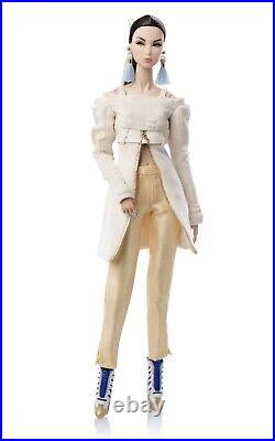 Fashion Royalty Lilith Blair Poetic Interlude Dressed Integrity Doll NU. Face