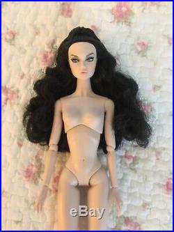Fashion Royalty Luxe Life Convention Poppy Parker Chiller Thriller Nude Doll