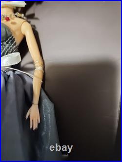 Fashion Royalty Pale Fire Vanessa Perrin 91168