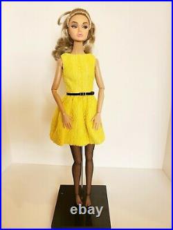 Fashion Royalty Poppy Parker Young Sophisticate Doll. Dressed