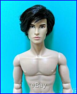 Fashion Royalty Rock Steady Romaine Homme Nude Doll Only