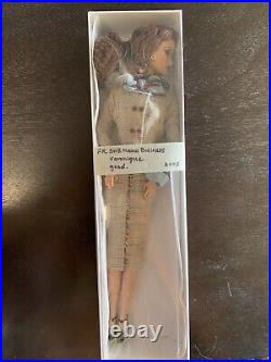 Fashion Royalty She Means Business Veronique Perrin Doll Mint wo Box
