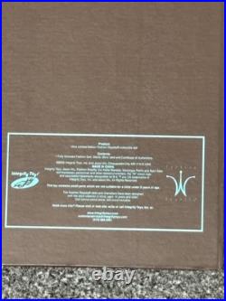 Fashion Royalty Something Cool Isha Jason Wu 2005 Exclusive Doll Limited Edition