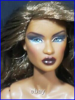 Fashion Royalty TANTALIZING DOMINIQUE MAKEDA NUDE OOAK (lips recolored)