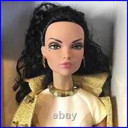 Fashion Royalty USED Tulabelle Front Row 16 FR16 Integrity Toys Doll IT AG
