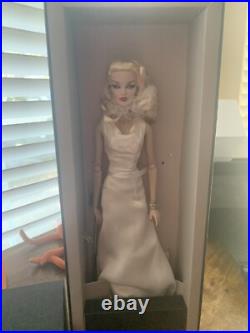 Fashion Royalty Veronique Perrin Stage Presence Limited Ed. 450