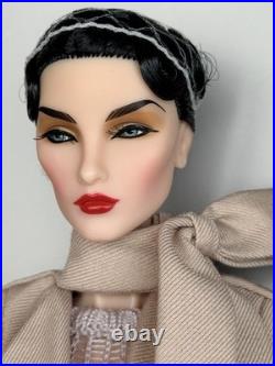 GLAMOUR COATED Elyse NRFB INTEGRITY TOYS Fashion Royalty