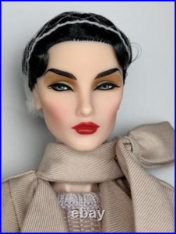 GLAMOUR COATED Elyse NRFB INTEGRITY TOYS Fashion Royalty