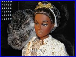 Gold Season Poppy Parker NRFB Integrity Toys Stilettos Out LE 600