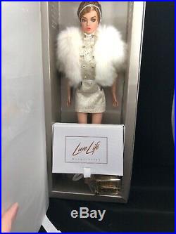 Gold Snap Poppy Parker Doll 2018 Integrity Toys Luxe Life Convention