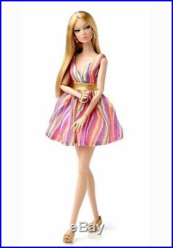 Groovy Galore POPPY PARKER W CLUB UPGRADE Doll NRFB FREE SHIPPING