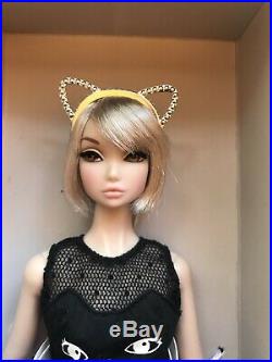 IFDC Exclusive Wave Of Japan Azone Contribution kitty Outfit Silver Hair LE 10
