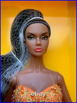 INTEGRITY FASHION ROYALTY Marvelous Masquerade Poppy Parker Dressed Doll