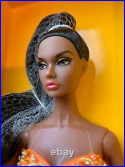 INTEGRITY FASHION ROYALTY Marvelous Masquerade Poppy Parker Dressed Doll