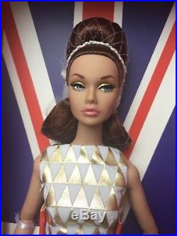 INTEGRITY FR GOLDEN HOLIDAY Poppy Parker DOLL Swinging London FASHION ROYALTY LE