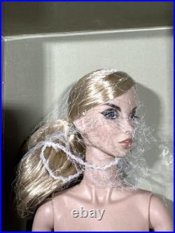 INTEGRITY TOY SASKIA TATE PRESS MAGNATE FR16 Nude DOLL 16