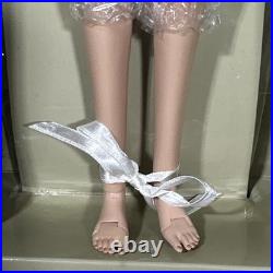 INTEGRITY TOY SASKIA TATE PRESS MAGNATE FR16 Nude DOLL 16
