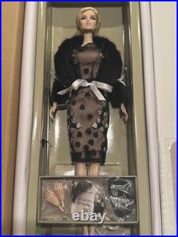 INTEGRITY TOYS Fashion Royalty 2012 Style Directive Your Kind of Model Kesenia