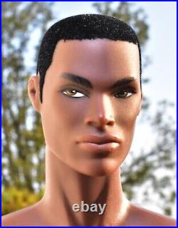 INTEGRITY Toys Homme Darius Reid Playing it Cool Fashion Royalty Nude Male Doll