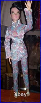 Integrity 16 Tulabelle Front Row doll 2014