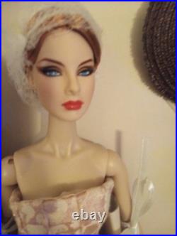 Integrity Fashion Royalty Agnes Von Weiss High Visibility Mini-Giftset-NRFB Shpr