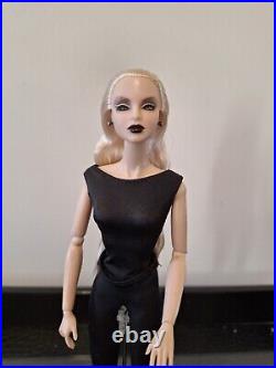 Integrity Fashion Royalty Doll Collection! 2009 Vanessa Perrin Partial Dressed