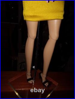 Integrity Fashion Royalty FR16 2015 Sweet Tartan Tulabelle True 16 Doll LE