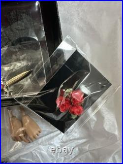 Integrity Fashion Royalty Lethal Rose Vanessa Stilettos Out Convention Doll NRFB