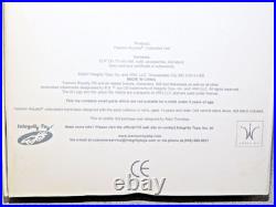 Integrity IT NRFB 2007 Fashion Royalty LUCHIA ZADRA ADDICTED Doll Style Du Jour