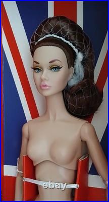 Integrity London Golden Holiday Poppy Parker Doll Nude + COA, Stand, Xtra Hands