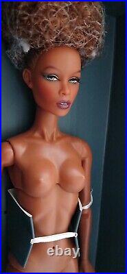 Integrity Meteor Look at Her Zuri Okoty Nude Doll + Hands, COA, Stand LE 900